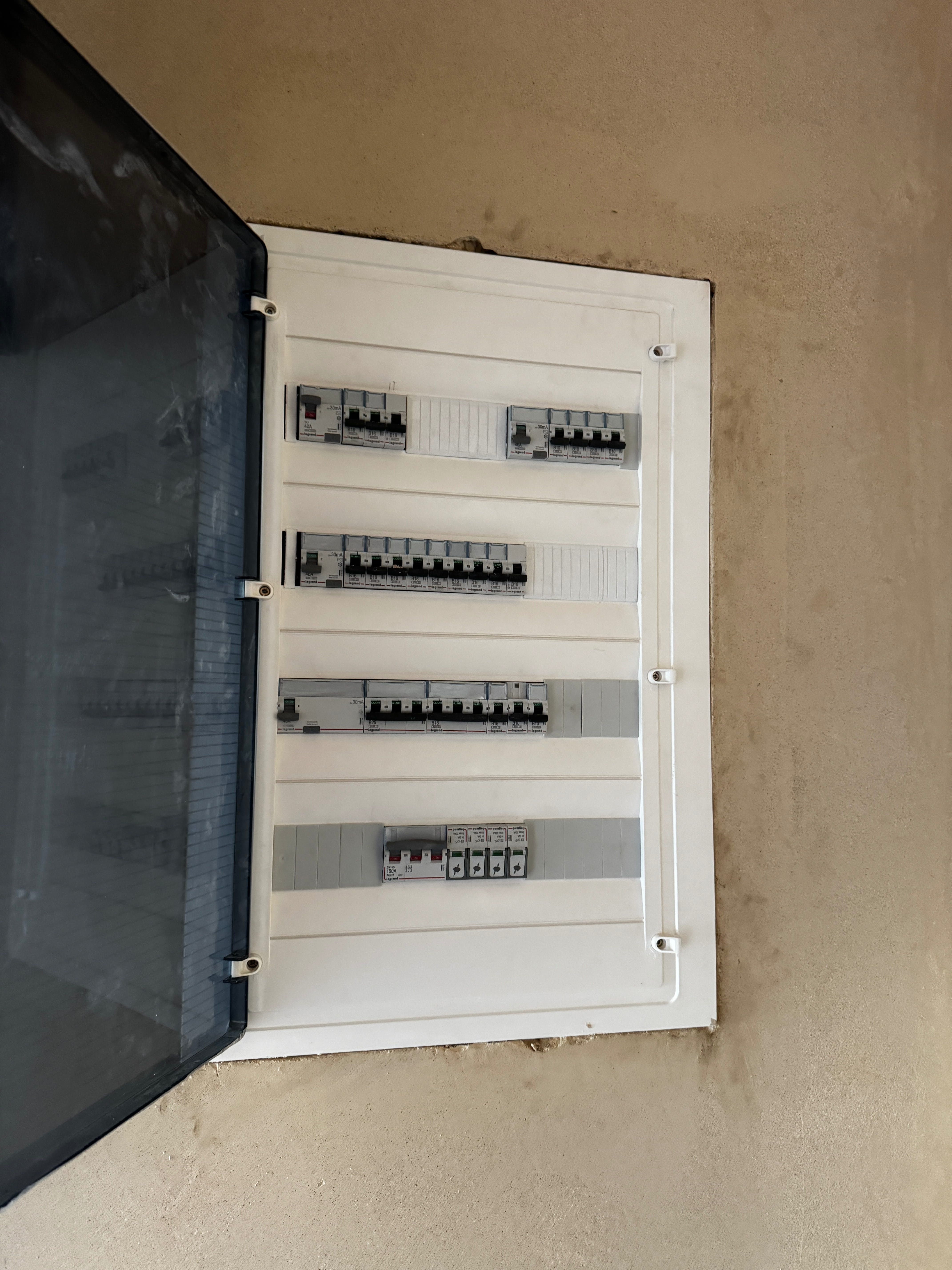 Puszka elektryczna